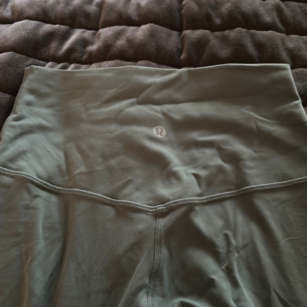 Tidewater Teal Lululemon align-HighRise pants 25”. Great condition! Must go